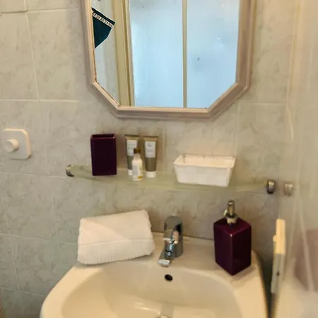 Antica Casa Ligure Giulia 펜션 산토스테파노알마레